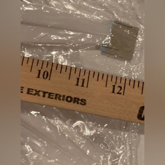 Snowman ‘Flakes Welcome Here’ Lawn Ornament Set & Flakes Snowman Sign - Picture 6 of 10